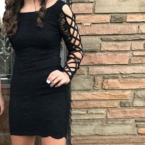 Very comfortable Worn one time Stretchy